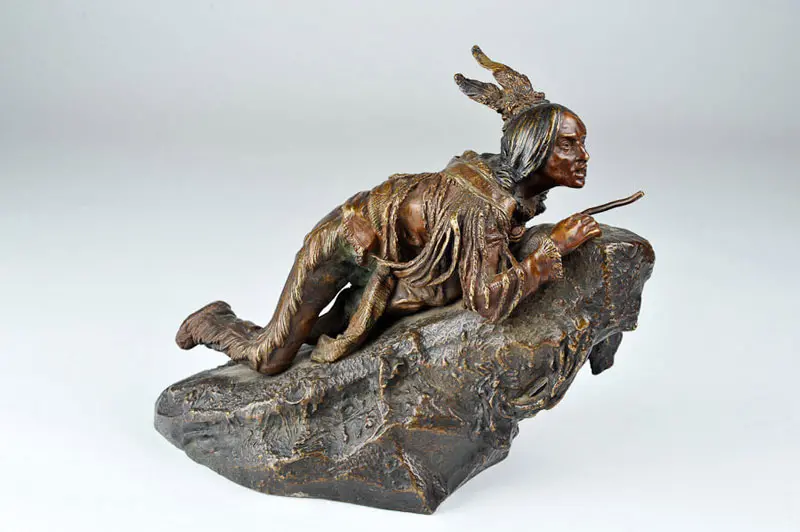 estatua india de un luchador, escultura de metal