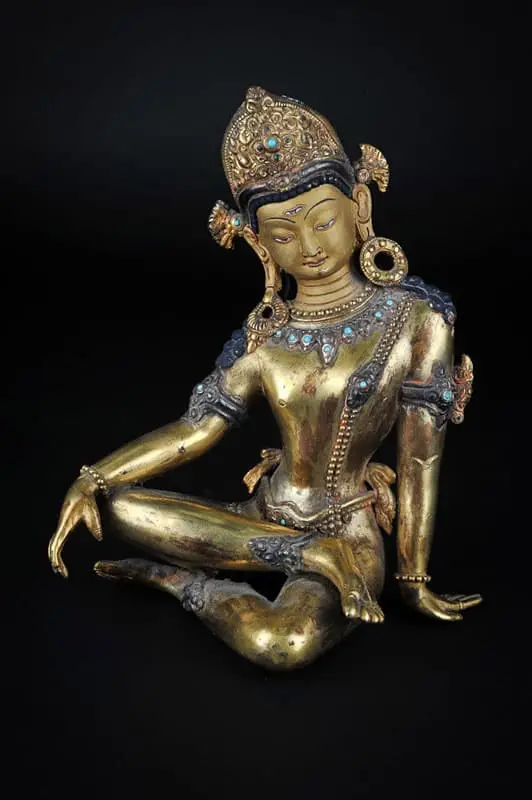 Una escultura hindú preciosa